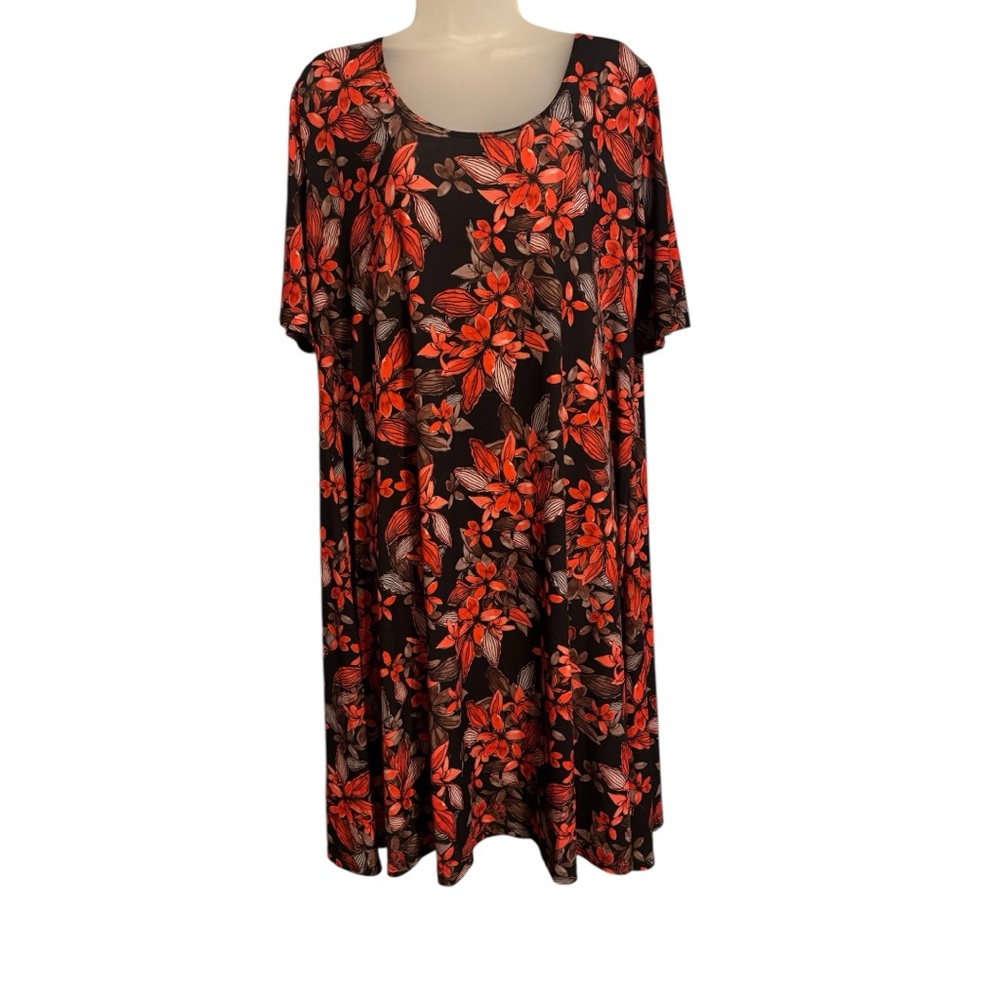 Chic Floral Dress in Red/Black Comfort & Style PLUS: 1X #CL